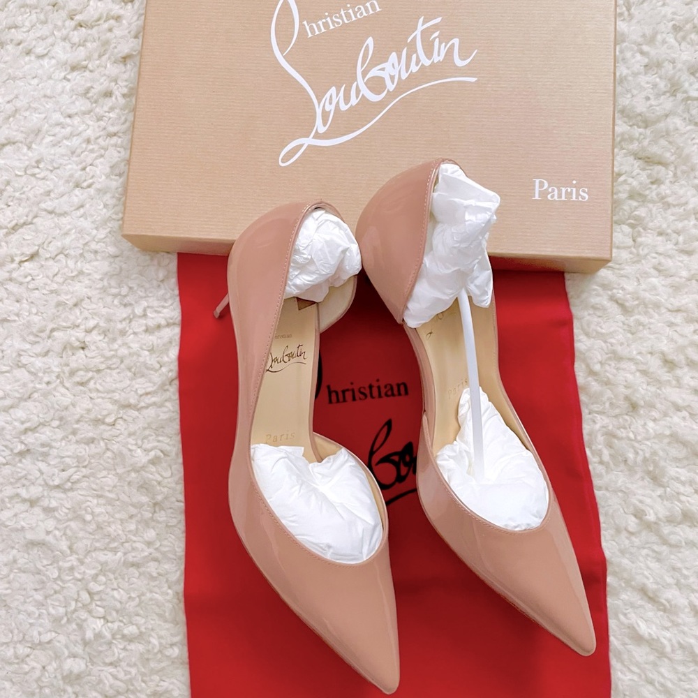 NEW IN BOX Christian Louboutin IRIZA Patent Leather in NUDE!